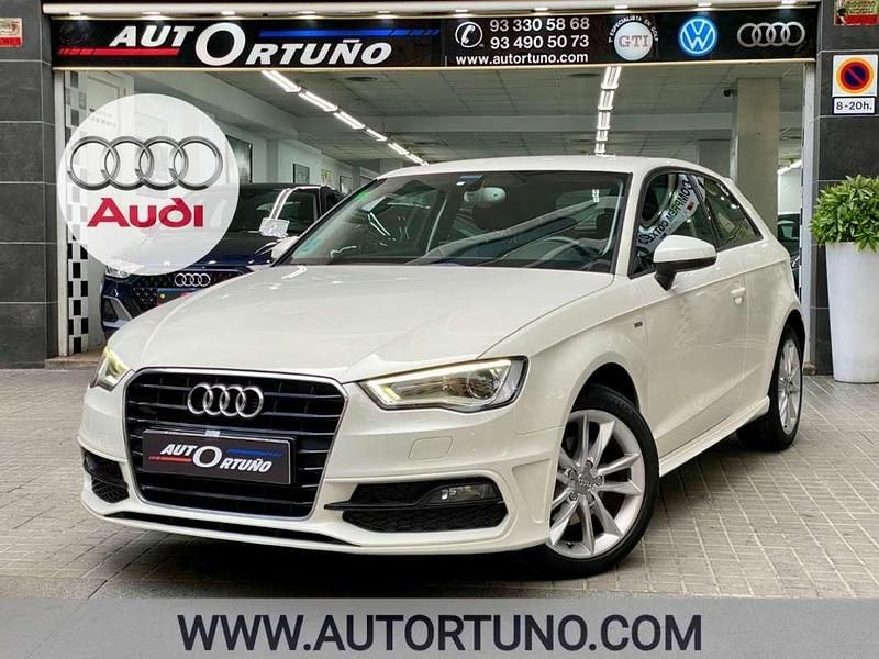 Blanco Usado 2015 Audi A3 S-Line Utilitario | 13.995 € (Un poco caro) - Imagen 1/4