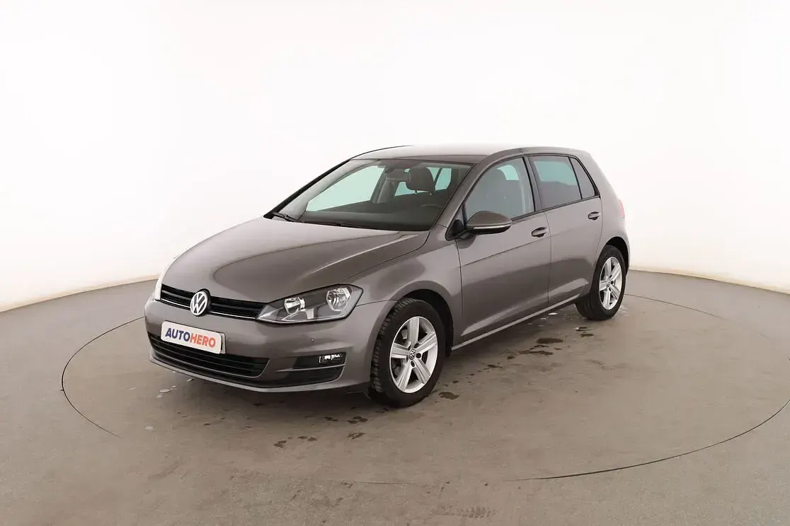 Usado VW Golf VII Advance 105 CV (77 kW) 2015 Berlina