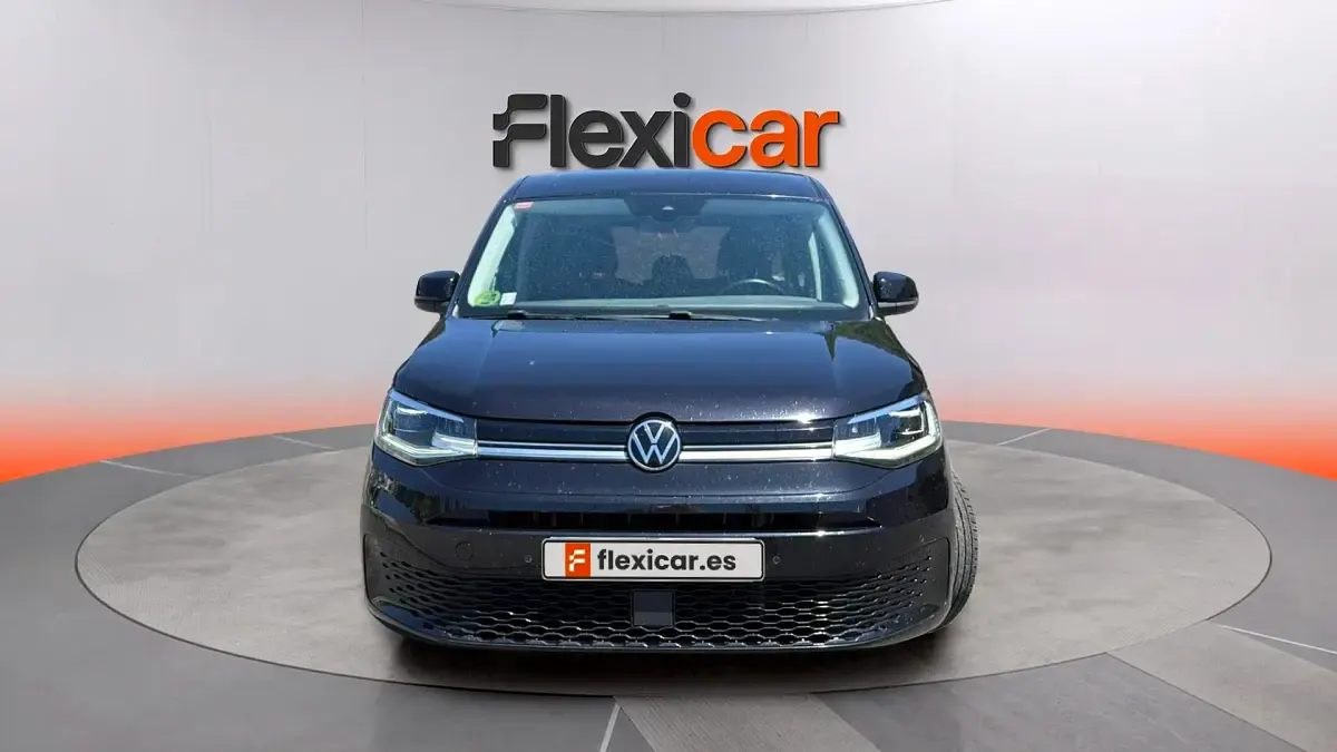 Usado VW Caddy Beach 150 CV (110 kW) 2021 Rojo Monovolumen