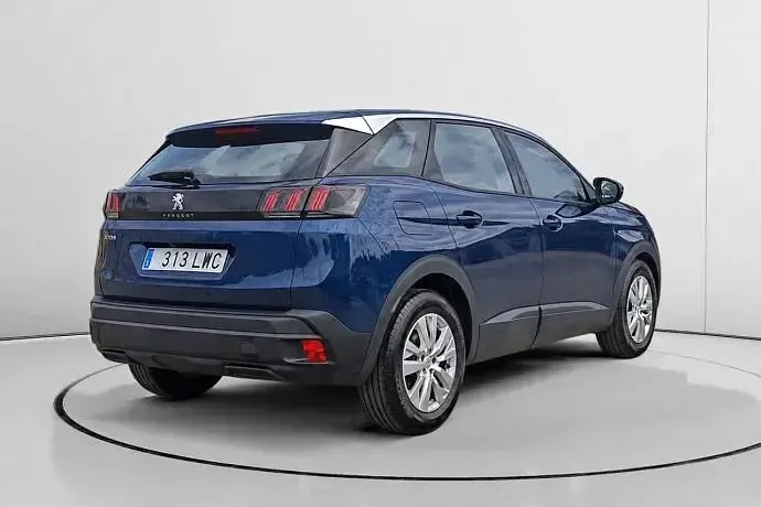 Usado Peugeot 3008 Active 130 CV (95 kW) 2022 SUV