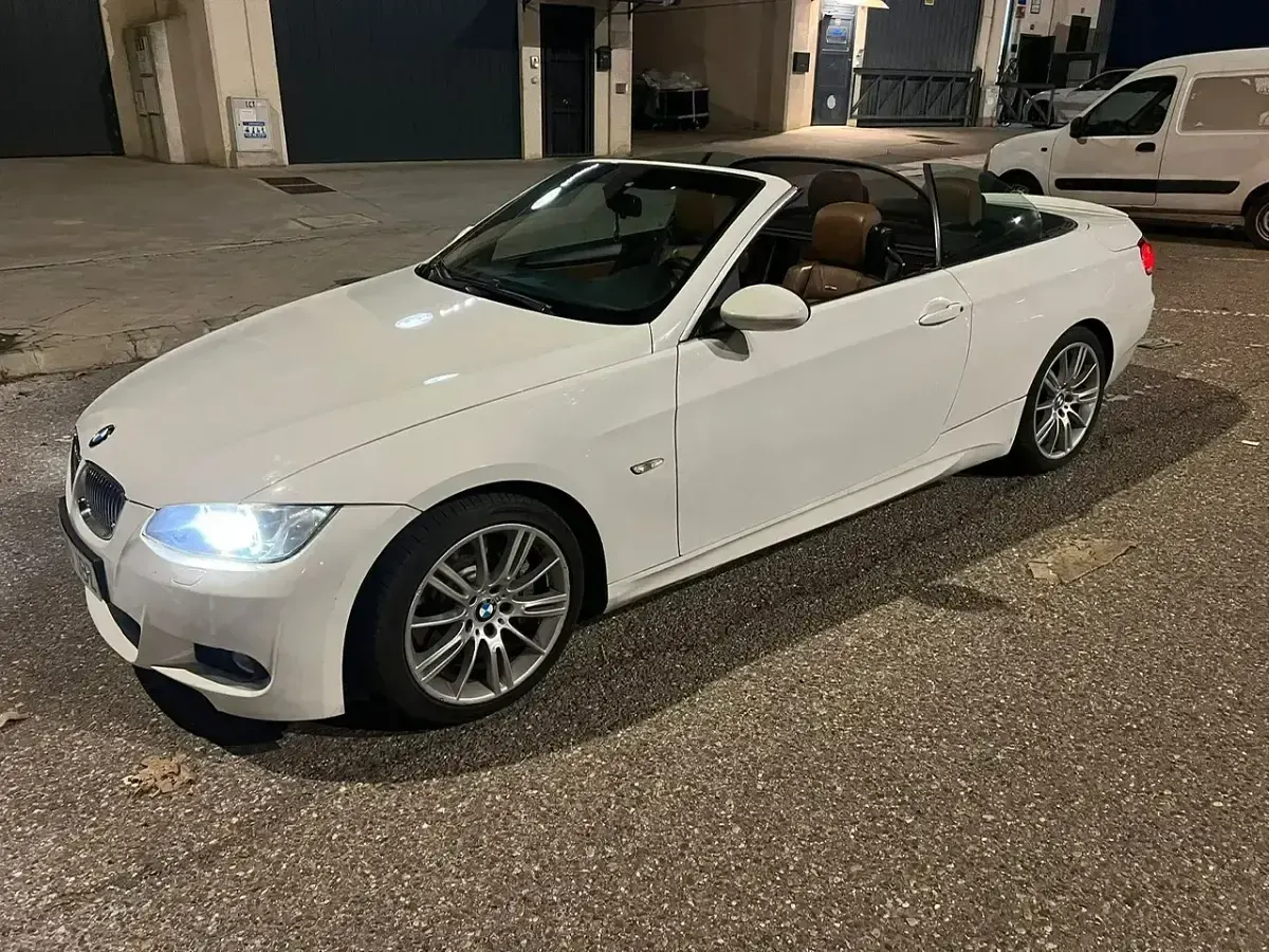 Usado BMW 330 245 CV (180 kW) 2011 Descapotable
