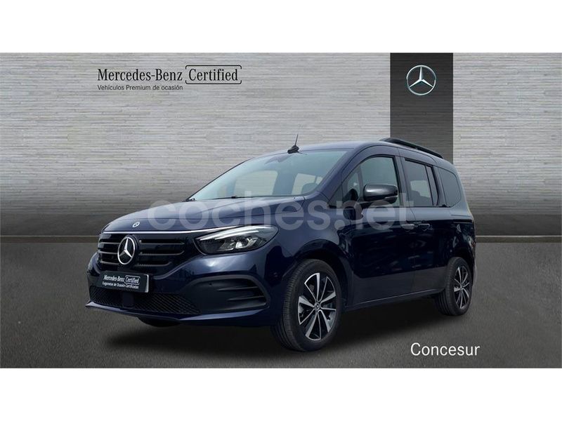Azul Usado 2023 Mercedes EQT200 Monovolumen | 44.152 € - Imagen 1/4