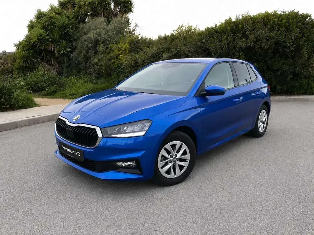 Usado Skoda Fabia 95 CV (69 kW) 2025 Azul Utilitario