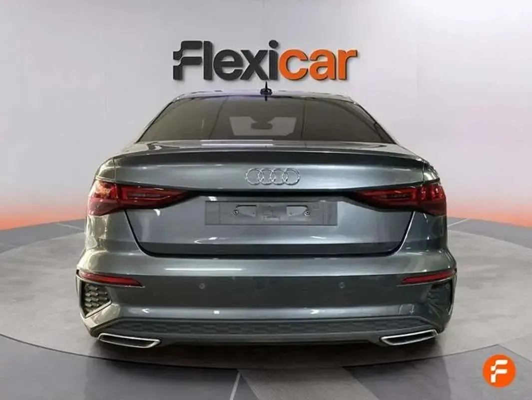 Usado Audi A3 Sportback 110 CV (80 kW) 2020 Gris Utilitario