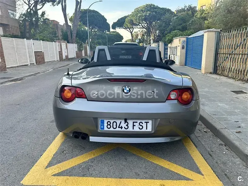 Usado BMW Z4 Sport Line 192 CV (141 kW) 2003 Gris / plata Descapotable