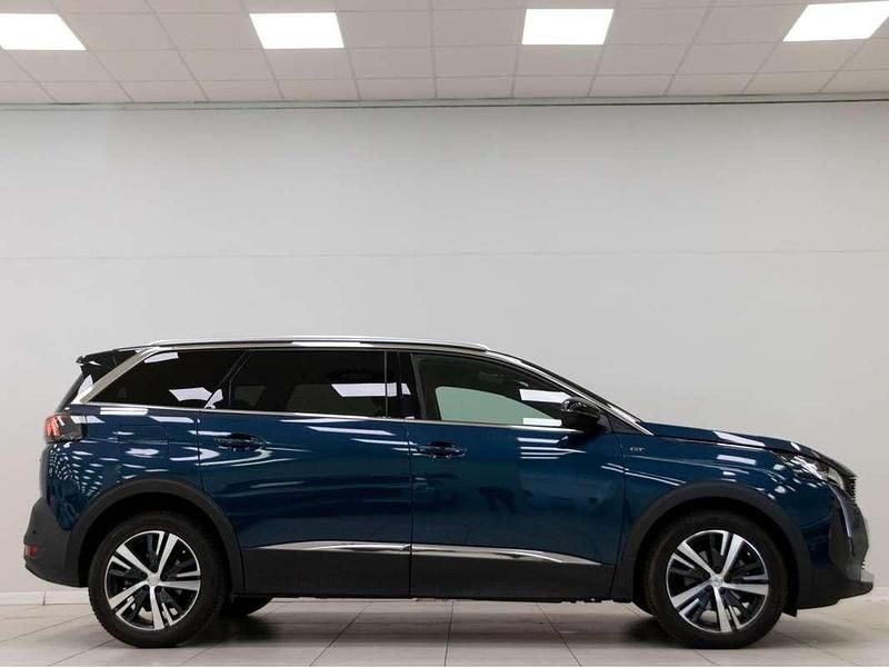 Usado Peugeot 5008 GT 131 CV (96 kW) 2023 Azul SUV