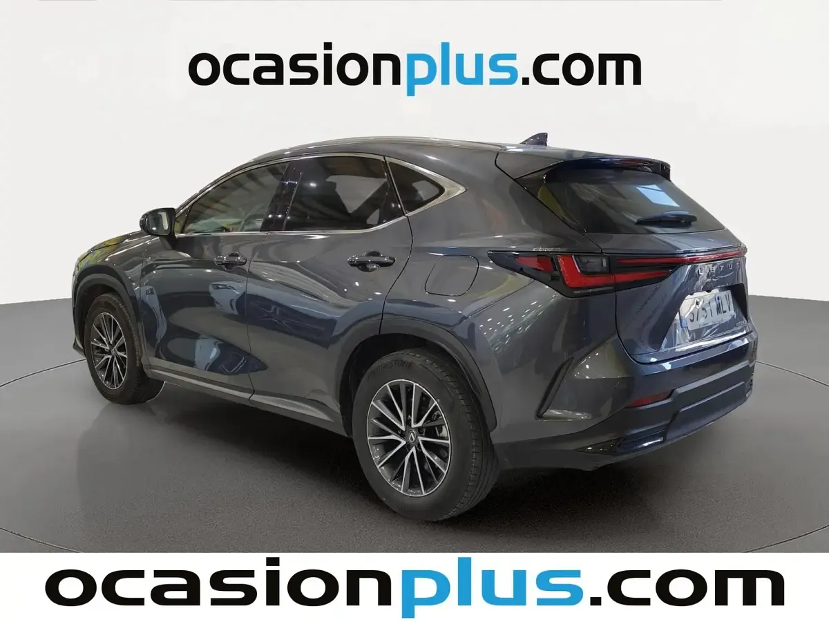 Usado Lexus NX350h Executive Line 242 CV (177 kW) 2023 Gris SUV