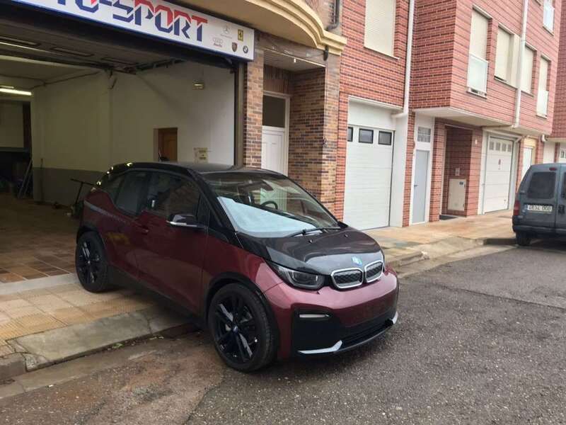 Usado BMW i3 Exclusive 135 kW (184 CV) 2022 Rojo Utilitario