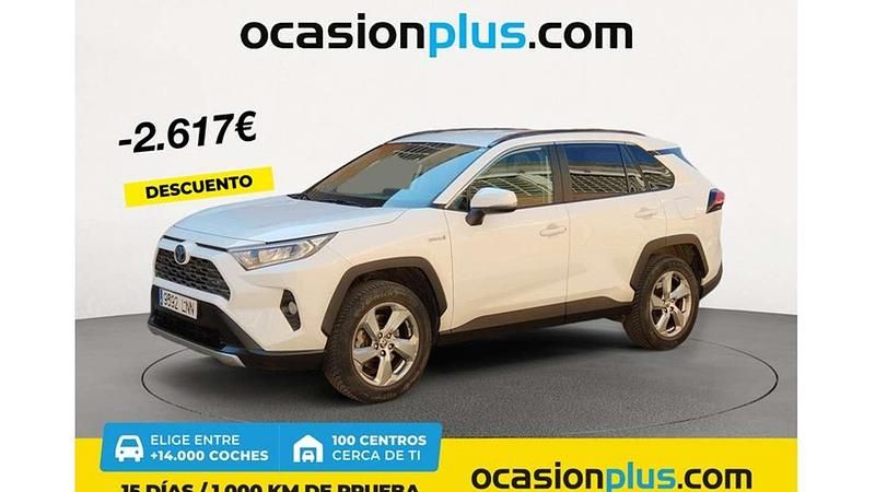 Blanco Usado 2021 Toyota RAV4 Hybrid Advance SUV | 26.173 € (Buen precio) - Imagen 1/4