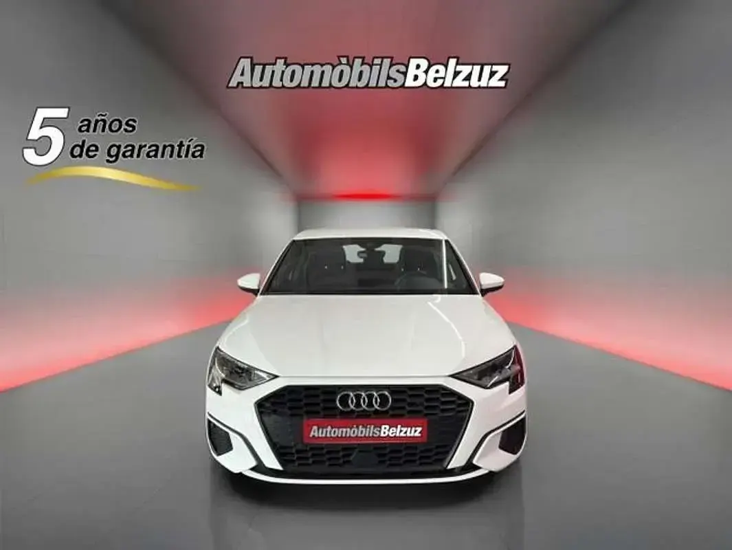 Usado Audi A3 Sportback 116 CV (85 kW) 2023 Blanco Utilitario