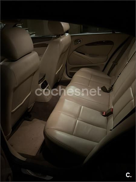 Usado Jaguar S-Type Executive 207 CV (152 kW) 2005 Verde Berlina