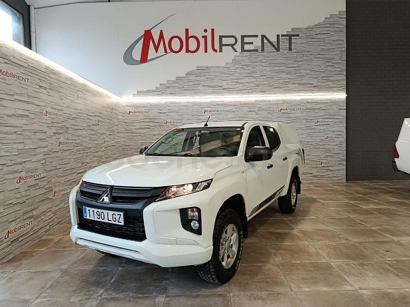 Usado Mitsubishi L200 150 CV (110 kW) 2020 Blanco Recogida