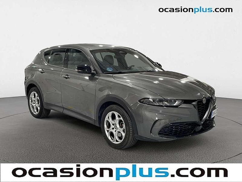Usado Alfa Romeo Tonale Sprint 2022 Gris SUV