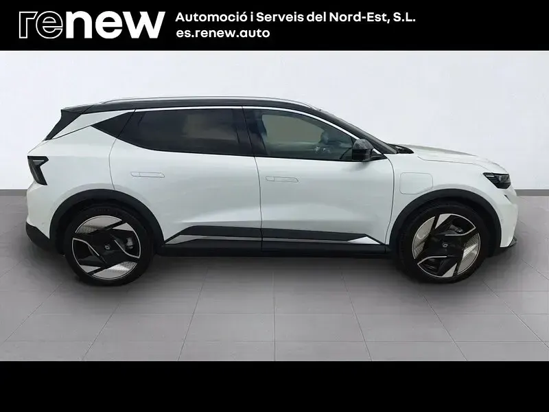 Usado Renault Scenic E-Tech Iconic 159 kW (217 CV) 2024 Blanco SUV