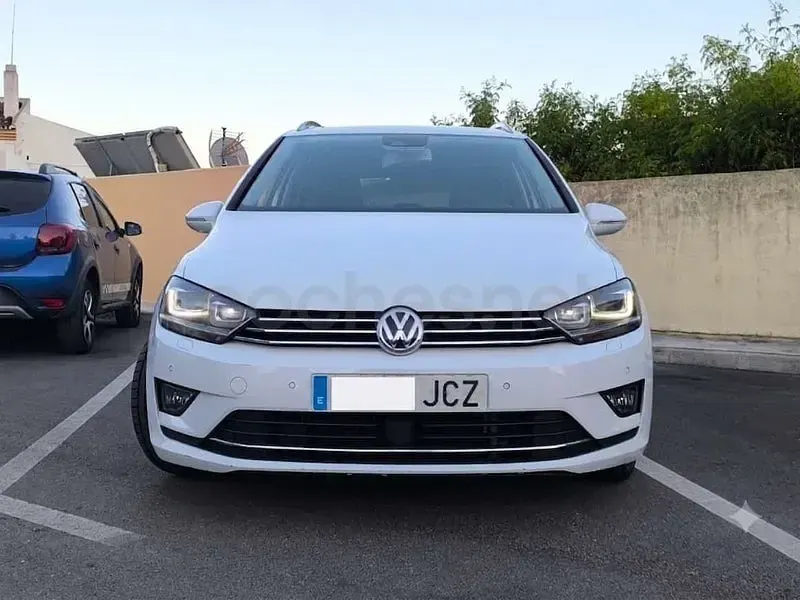 Usado VW Golf Sportsvan Sportline 150 CV (110 kW) 2015 Blanco Monovolumen