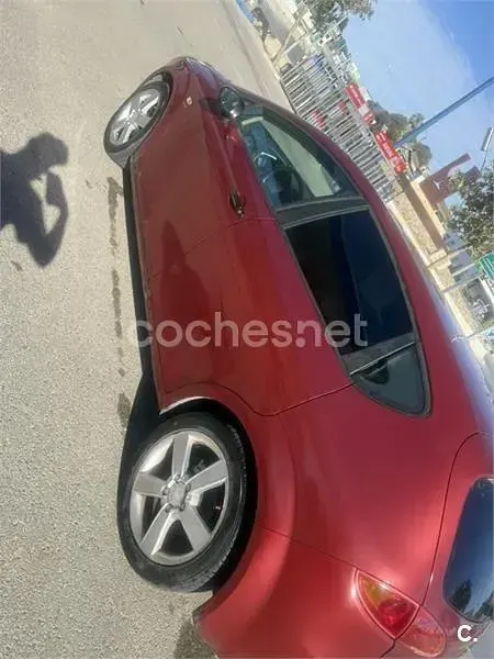 Usado Seat Leon Stylance 150 CV (110 kW) 2005 Granate Utilitario