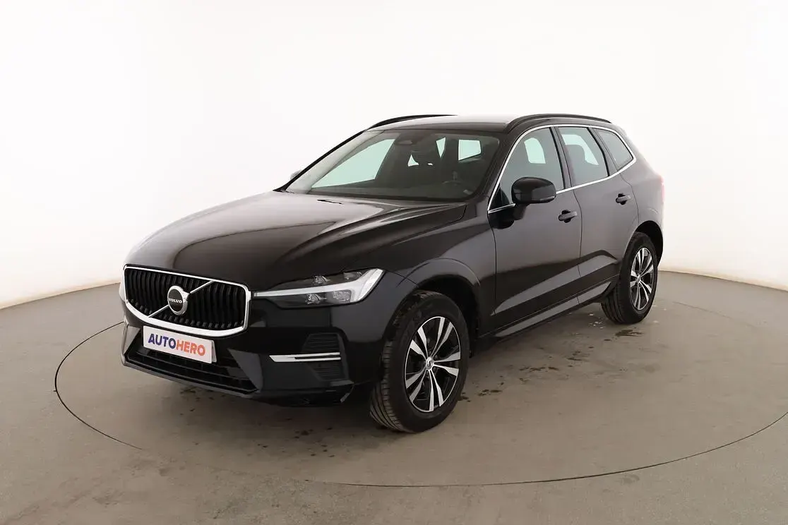 Usado Volvo XC60 Momentum 197 CV (144 kW) 2021 SUV