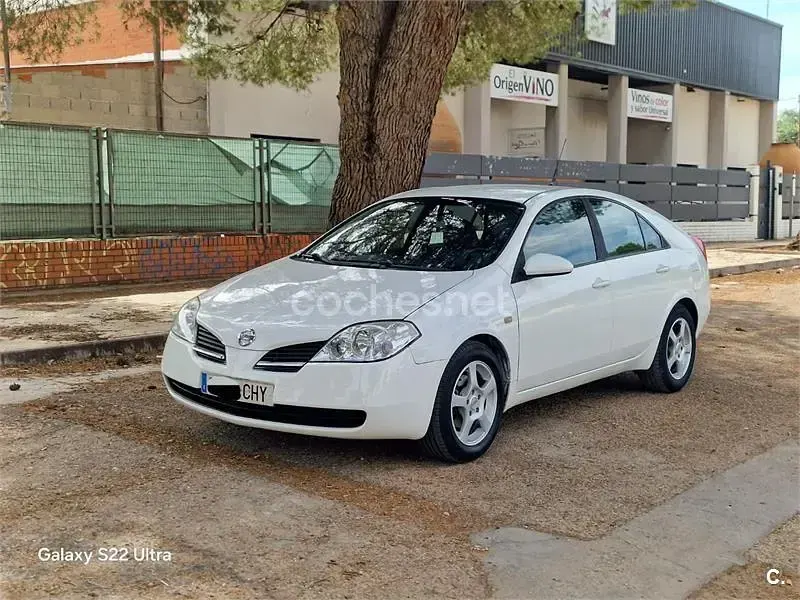Usado Nissan Primera 140 CV (102 kW) 2004 Blanco Berlina