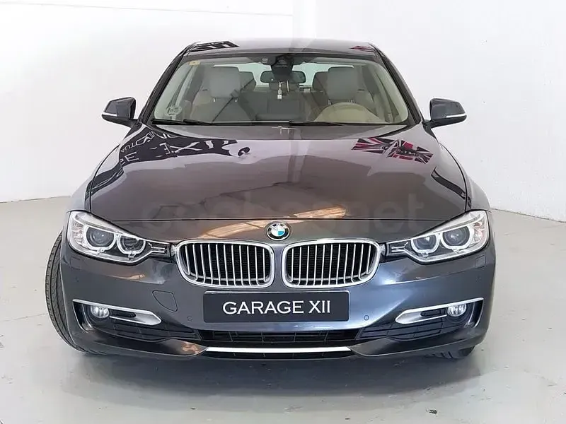 Usado BMW 320 184 CV (135 kW) 2012 Gris / plata Berlina