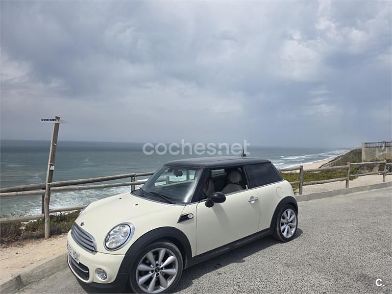 Usado Mini Cooper D 110 CV (80 kW) 2011 Beige Utilitario