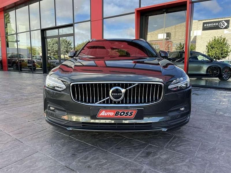 Usado Volvo V90 Momentum 197 CV (144 kW) 2020 Gris Familiar