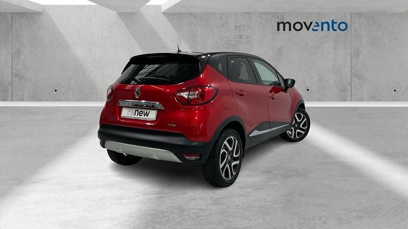 Usado Renault Captur LIMITED 90 CV (66 kW) 2017 Rojo SUV