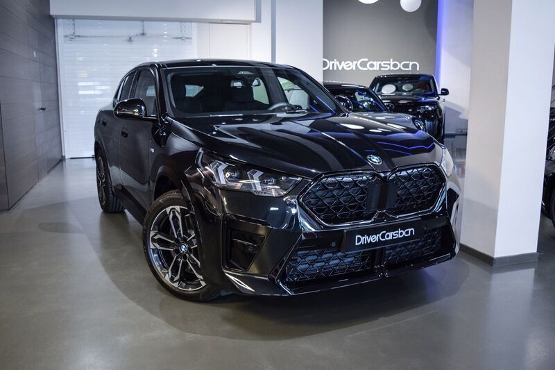 Negro Usado 2024 BMW X2 M Sport SUV | 53.900 € - Imagen 1/4