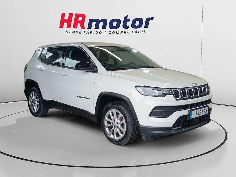 Blanco Usado 2022 Jeep Compass Longitude SUV | 18.950 € (Precio justo) - Imagen 1/4