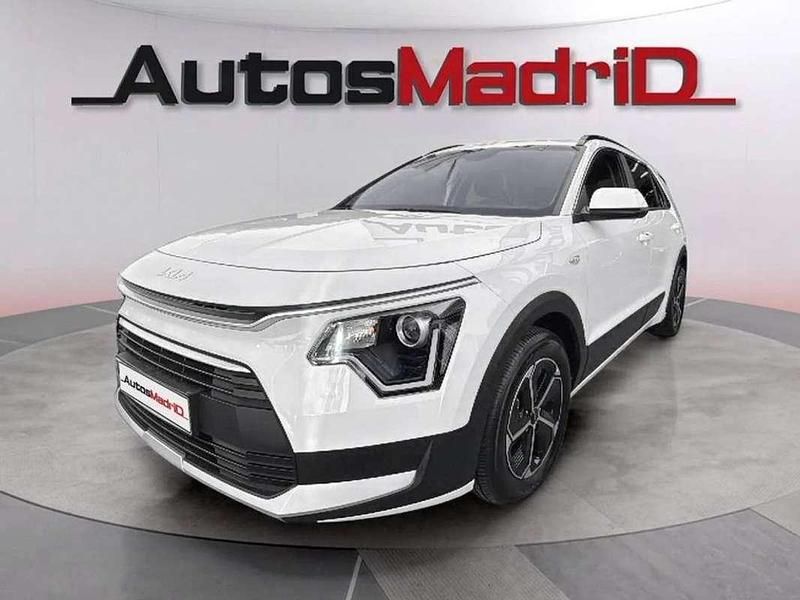 Usado Kia Niro 143 CV (105 kW) 2023 Blanco SUV