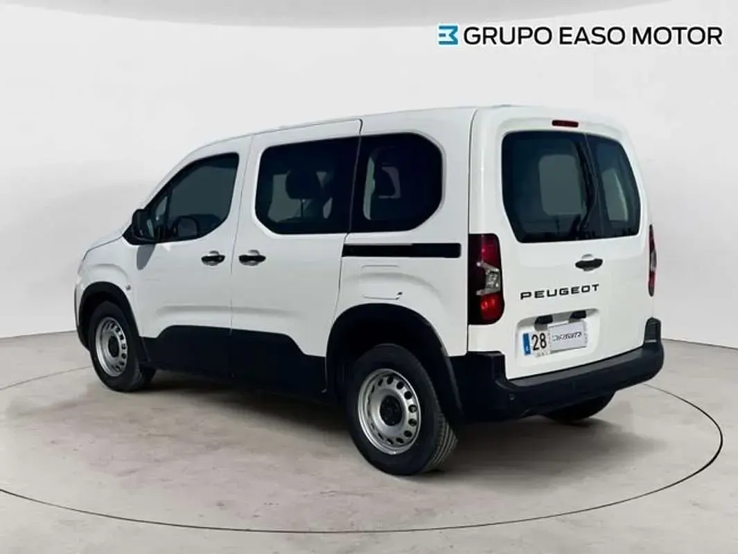 Nuevo Peugeot Rifter Allure 101 CV (74 kW) 2026 Blanco Monovolumen