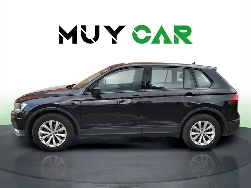 Usado VW Tiguan Edition 116 CV (85 kW) 2017 Negro SUV