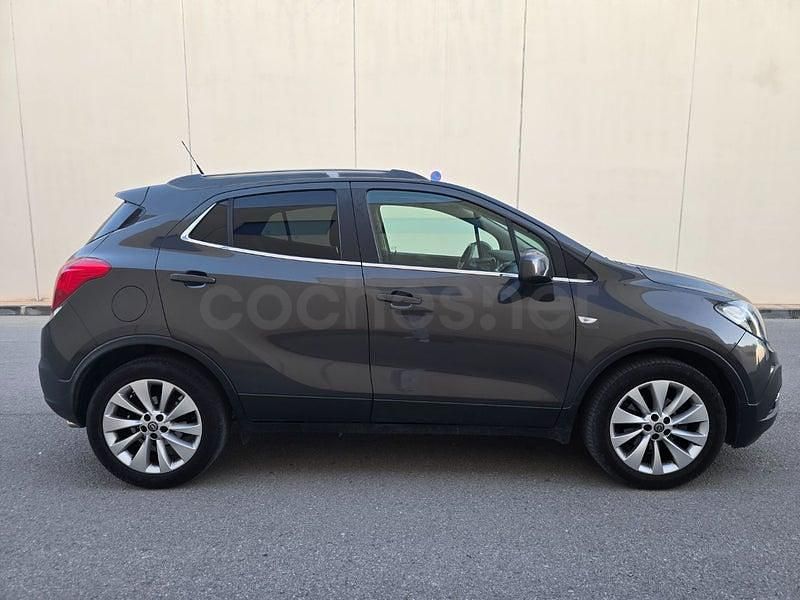 Usado Opel Mokka Excellence 136 CV (100 kW) 2015 Gris / plata SUV