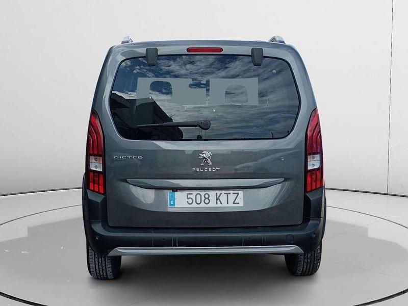 Usado Peugeot Rifter Allure 132 CV (97 kW) 2019 Gris Monovolumen