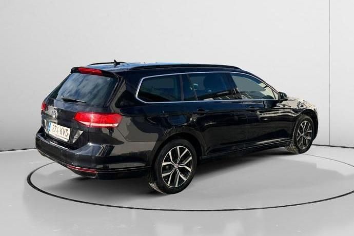 Usado VW Passat Advance 150 CV (110 kW) 2019