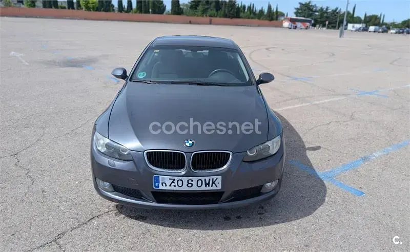 Usado BMW 320 170 CV (125 kW) 2008 Gris / plata Coupe
