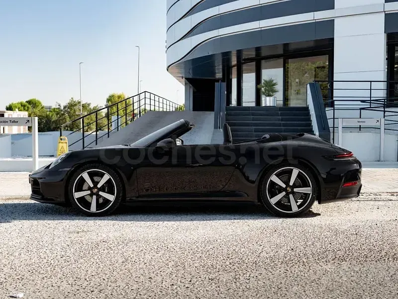 Usado Porsche 911 Carrera Cabriolet 394 CV (289 kW) 2025 Negro Descapotable