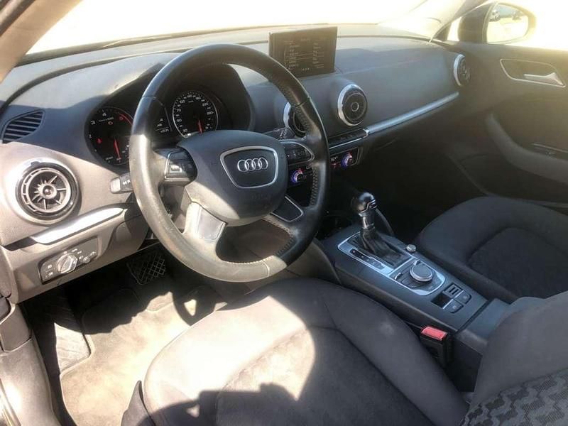 Usado Audi A3 Sportback Sport 110 CV (80 kW) 2016 Negro Utilitario