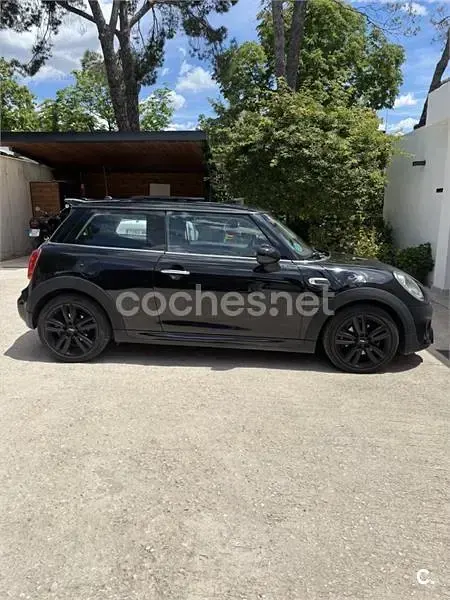 Usado Mini One D 95 CV (69 kW) 2016 Negro Utilitario