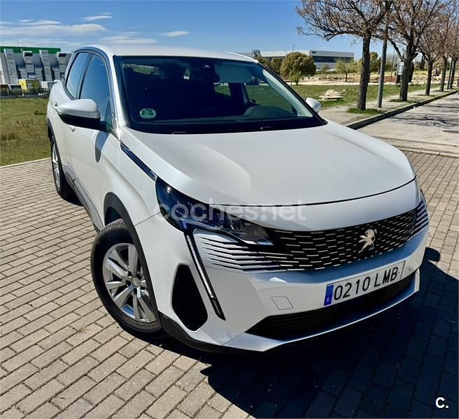 Usado Peugeot 3008 Active 130 CV (95 kW) 2021 Blanco SUV
