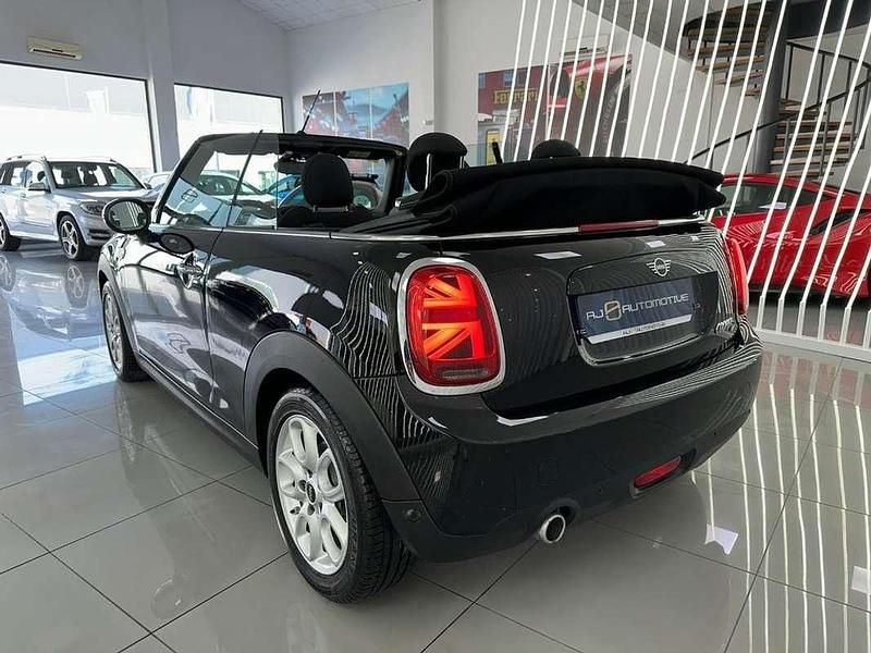 Usado Mini Cooper D Cabriolet 116 CV (85 kW) 2019 Negro Descapotable