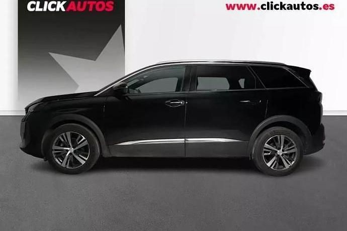Usado Peugeot 5008 Allure 131 CV (96 kW) 2024 Negro Monovolumen