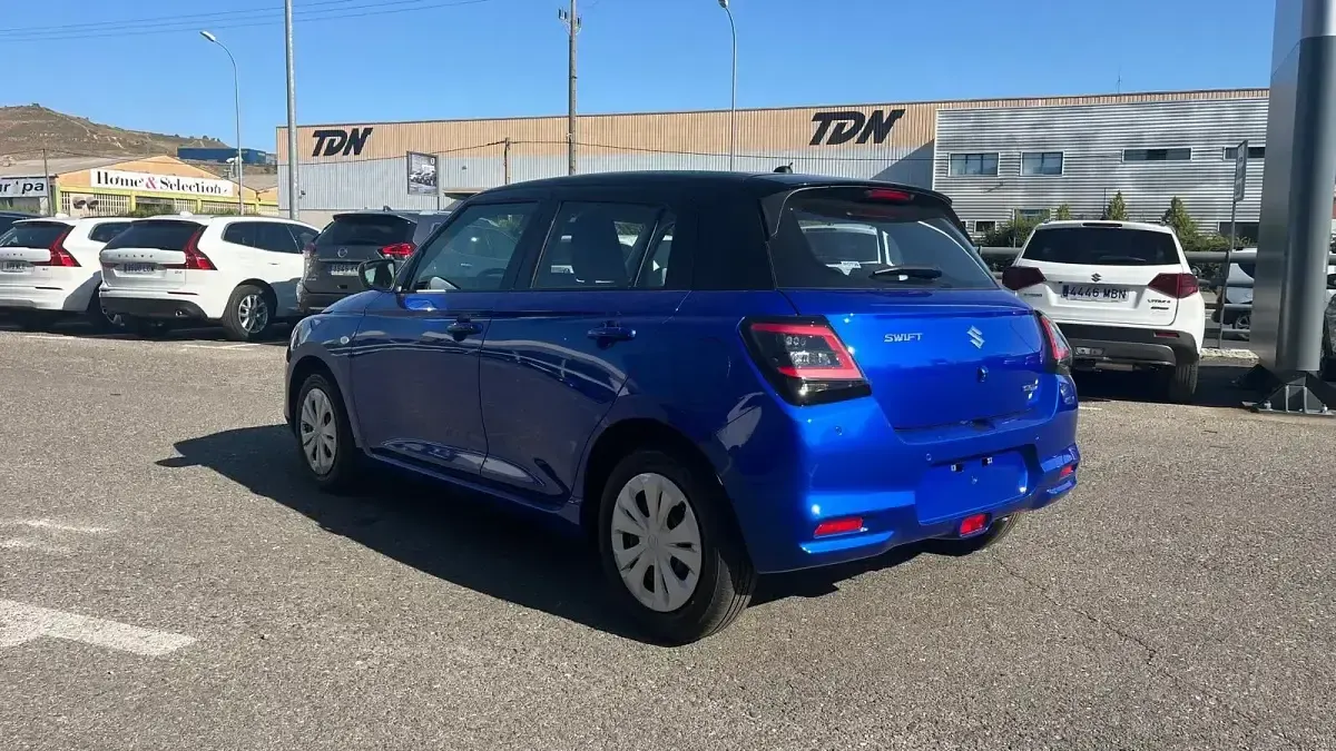 Usado Suzuki Swift 83 CV (61 kW) 2024 Otro Utilitario