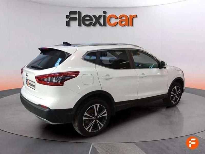 Usado Nissan Qashqai N-Connecta 140 CV (102 kW) 2018 Blanco SUV