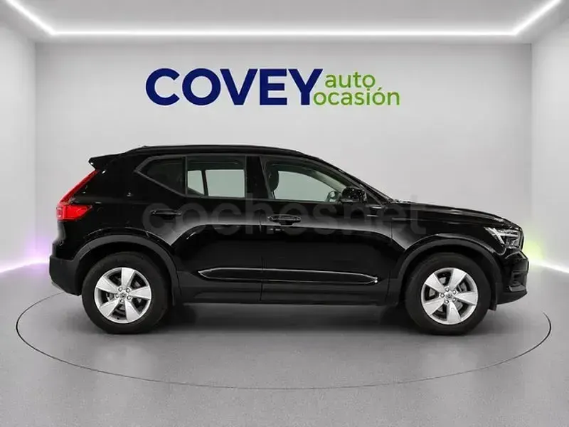 Usado Volvo XC40 129 CV (94 kW) 2022 Negro SUV