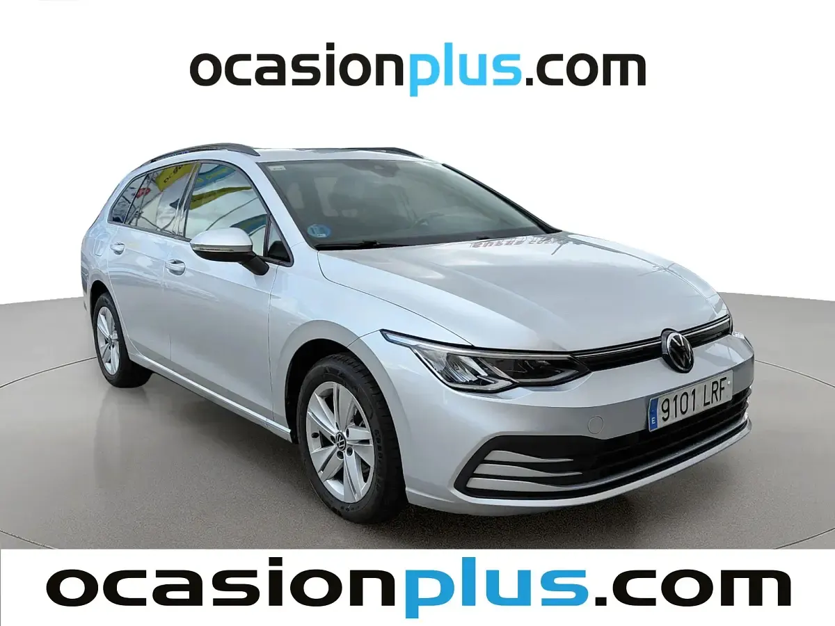 Begagnad VW Golf Life 110 HK (80 kW) 2021 Grå Kombi