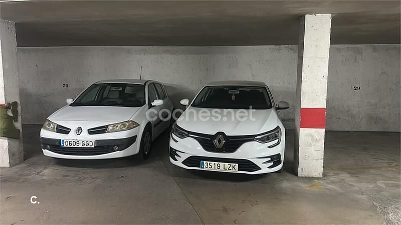 Usado Renault Mégane IV Intens 140 CV (102 kW) 2022 Blanco Berlina