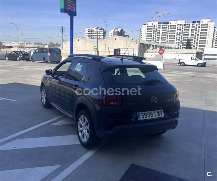 Usado Citroën C4 Feel 82 CV (60 kW) 2017 Negro Berlina