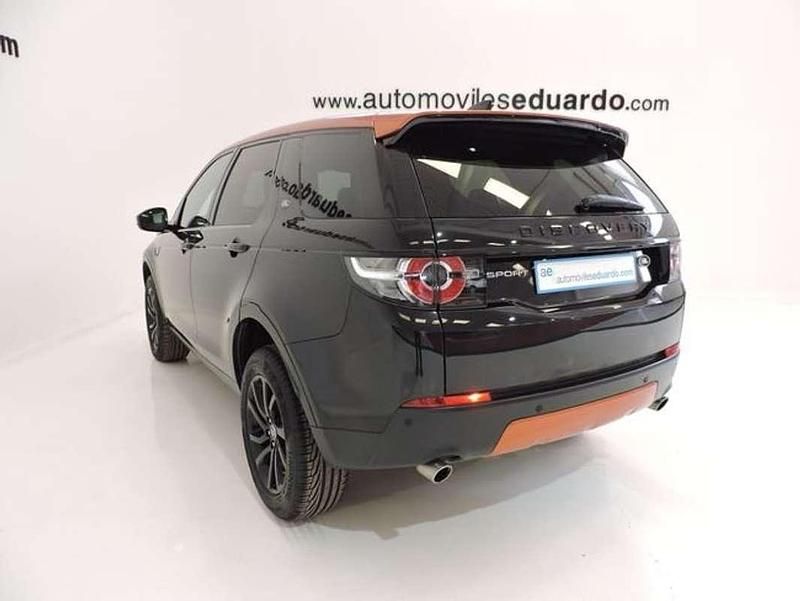 Usado Land Rover Discovery Sport SE 150 CV (110 kW) 2019 Negro SUV