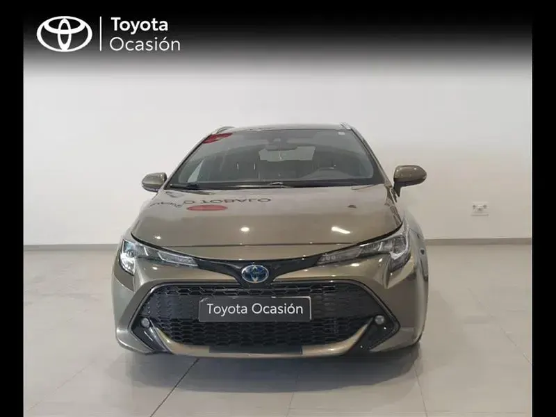 Usado Toyota Corolla Active 122 CV (89 kW) 2022 Negro Familiar