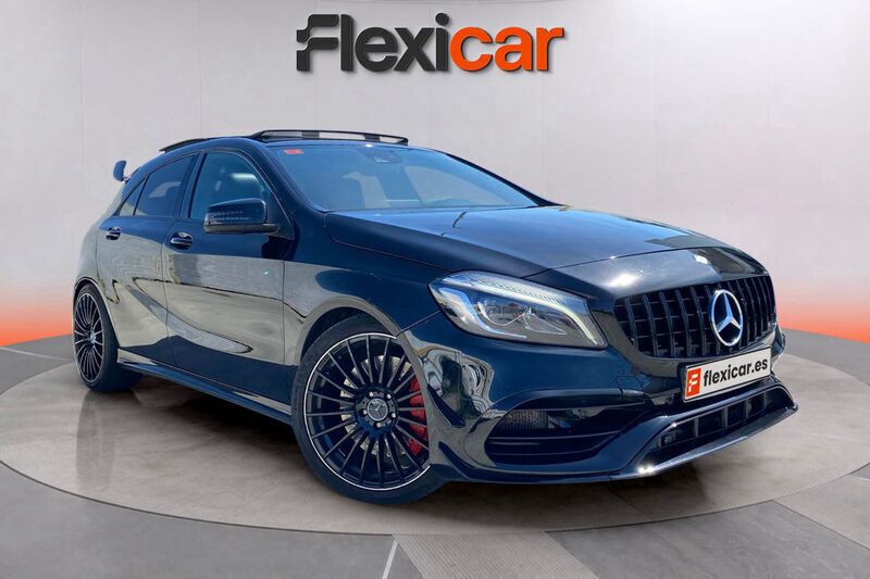 Negro Usado 2016 Mercedes A45 AMG AMG Berlina | 29.990 € (Buen precio) - Imagen 1/4